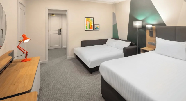 Двухместный номер Premium Holiday Inn Farnborough by IHG