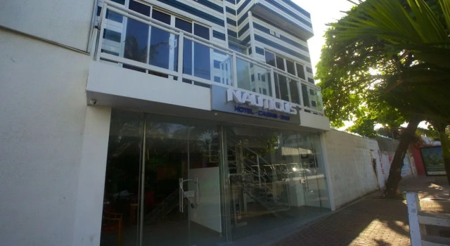 Nauticus Hotel