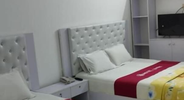 Hotel living international ltd, Rezerwuj Hotel Hotele w Dhaka ze śniadaniem, Śniadanie