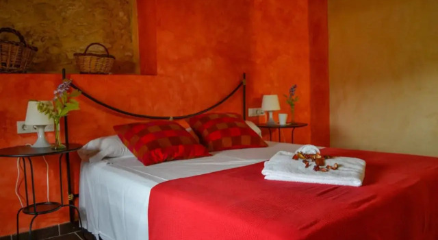 Els Cups, Rezervați Hotel El Vendrell El Baix Penedès