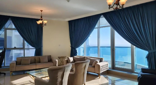 Awesome 2 bedroom apartment with beachfront, Varaa Huoneisto Ajman Arabiemiirikunnat