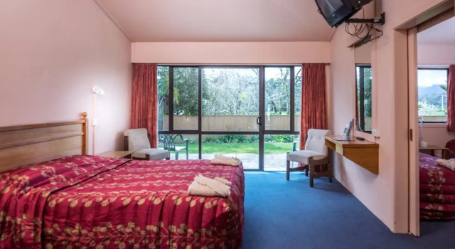 Семейный номер Standard c 1 комнатой Karamea Hotel