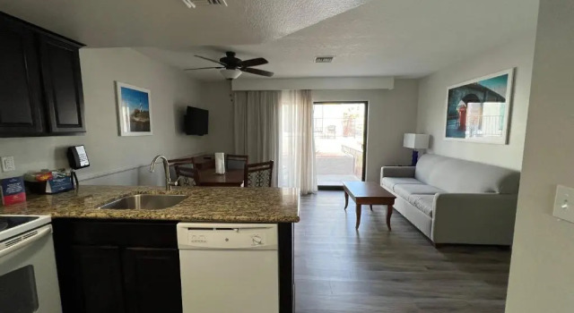 Апартаменты GetAways at Havasu Dunes Resort