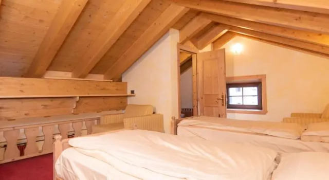 Standard Vierer Zimmer Doppelhaus Hotel Capriolo