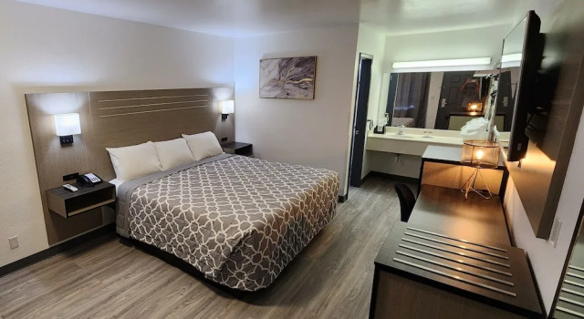 Двухместный номер Standard с балконом Country Inn Banning