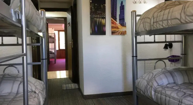 Четырёхместный номер Standard Italia Inn Hostel