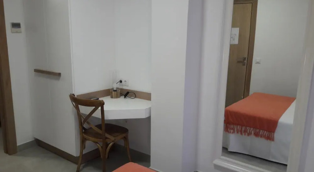 Номер Standard Hostal Cervantes Playa