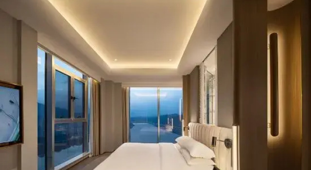 Люкс Executive с видом на реку Yunzhu International Hotel
