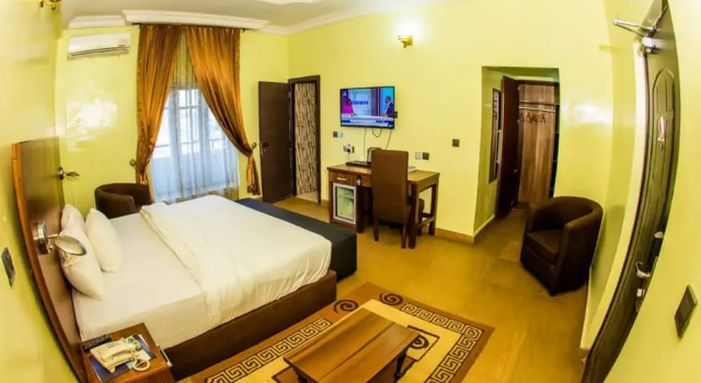 Deluxe Zimmer Nandas Hotel