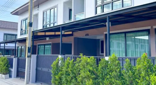 Yunman Vacation Villa Pattaya, Забронировать Вилла Паттайя провинция Чонбури