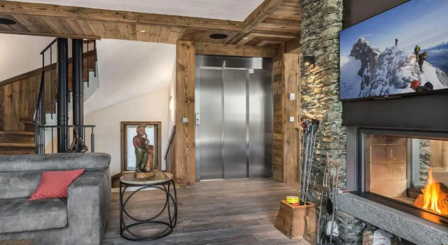 Chalet de Luxe 7 Ch, Piscine & Hammam, Animaux Admis - FR-1-566-5, Забронировать Шале Виллы Овернь-Рона-Альпы, Вилла