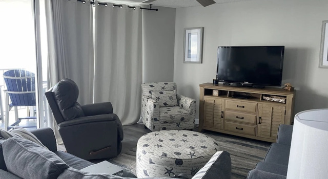 Long Beach Tower 3, #1303 - Completely Renovated 2 Bedroom . 2 Condo by RedAwning, Забронировать Апартаменты/квартира Панама-Сити Панхэндл Флорида, рядом с Остров Шелл