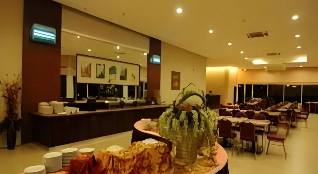 Kingwood Hotel Mukah, Reserva ahora Hotel Hoteles en Borneo con aparcamiento, Aparcamiento