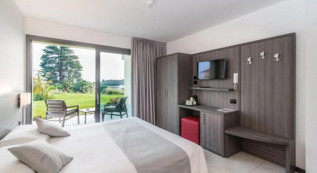 Hotel Domaso, Book Hotel Hoteller i Como med pool, Swimmingpool