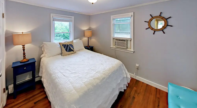 56 S Yarmouth Rd Home 3 Bedrooms 2 Bathrooms Home, Забронировать Дом для отпуска Ярмут Полуостров Кейп-Код