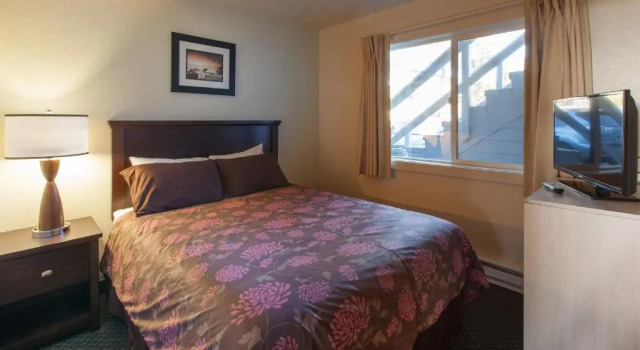 Семейный люкс Sunset Surf Motel