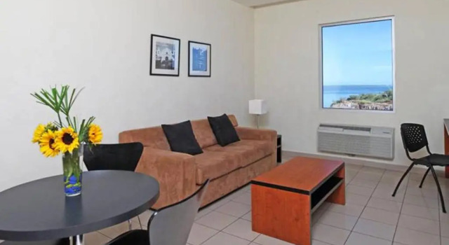 Люкс Comfort Inn Real La Union