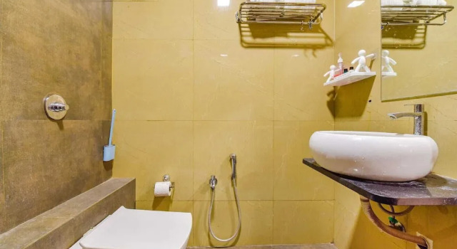 Двухместный номер Deluxe с видом на город Hotel Avadh Palace, Subhash Bridge, RTO Circle, Ahmedabad