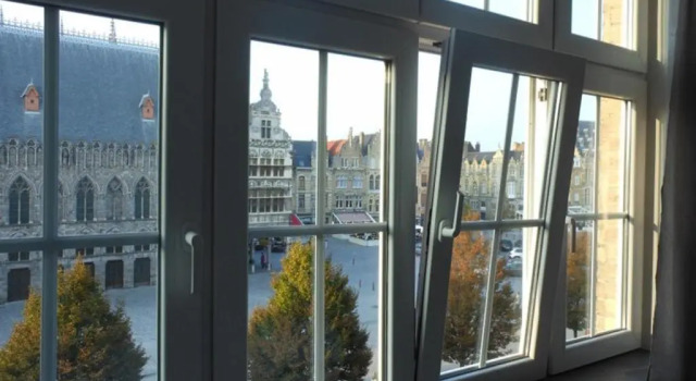Коттедж Holiday Home Ieper Market Square