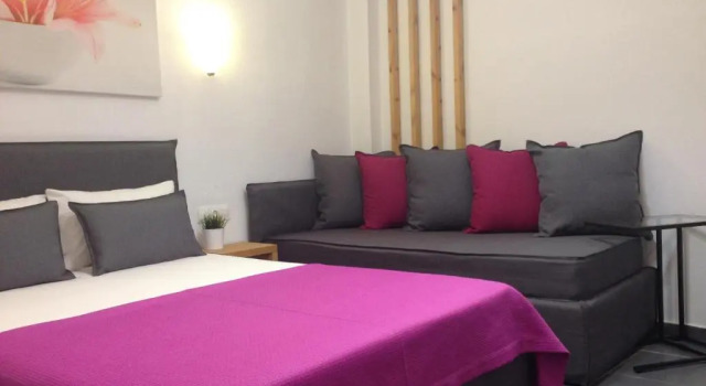 Люкс Deluxe Philoxenia Suites