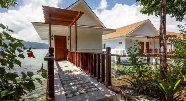 Одноместная студия с балконом Sunlight Eco Tourism Island Resort
