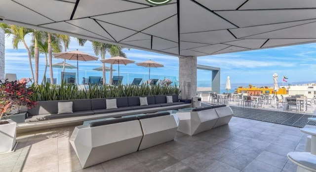 Апартаменты Stunning 2 BR Condo in Romantic Zone - Pool