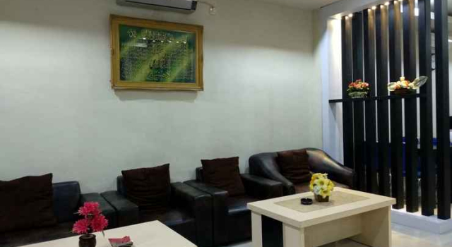 Hotel Aramas, Prenota Hotel Hotel a Sulawesi con parcheggio, Parcheggio
