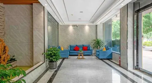 Juntang Hotel (formerly Yangyuan People's Hospital Branch), Book Hotel Hotels in Xinxiang with Parking, Parking