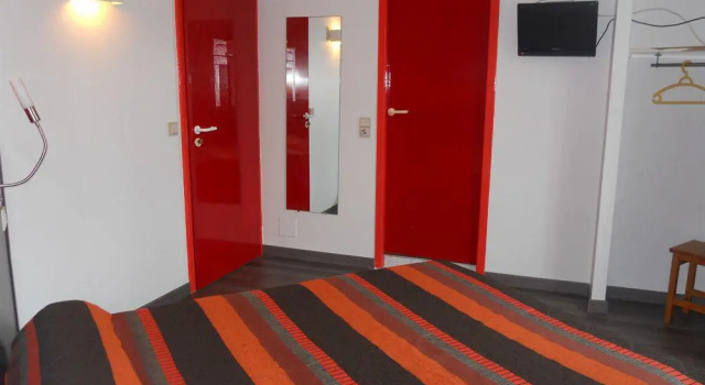 hotel la siesta, Reserva ahora Hotel Mont-de-Marsan 