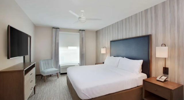 Люкс c 1 комнатой Homewood Suites By Hilton Louisville Downtown