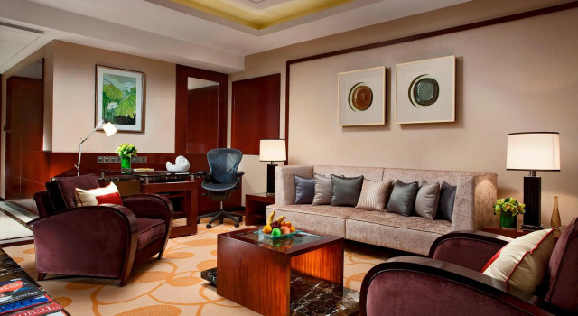 Двухместный люкс c 1 комнатой Crowne Plaza Tianjin Binhai Center by IHG