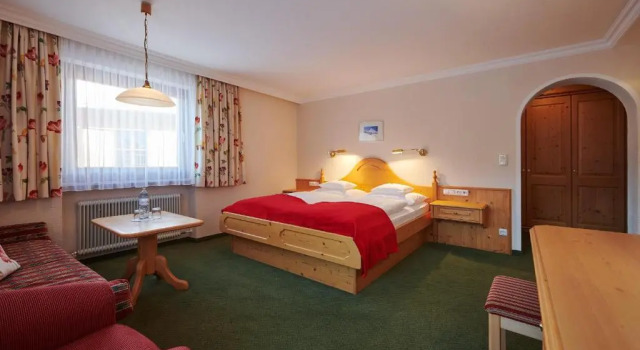 Двухместный номер Superior Hotel Appartement Roggal