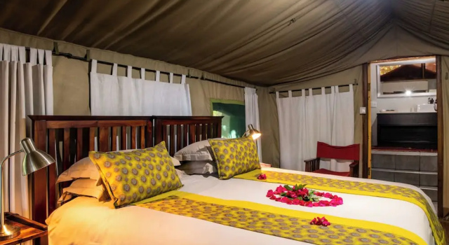 Tenda con vista sul fiume Ichingo Chobe River Lodge