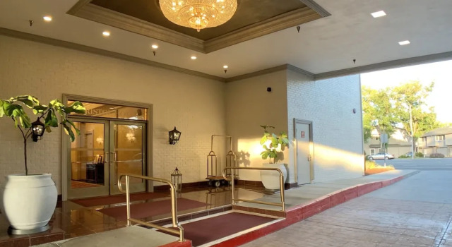 Bristol Hotel, Забронировать Отель Кэмпбелл Silicon Valley