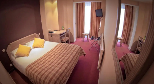 Одноместный номер Classic Brit Hotel Les Voyageurs