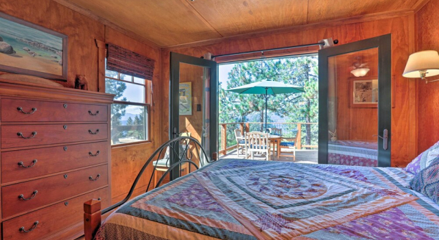 Коттедж Hot Tub & Lake Tahoe Views: Kings Beach Lodge