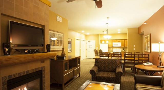WorldMark Steamboat Springs, Забронировать Отель Стимбот-Спрингс Колорадо