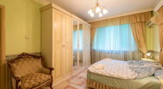 Luxury Baroque Interior in Perfect 1-bedroom Flat, Book Hotel Sofia 