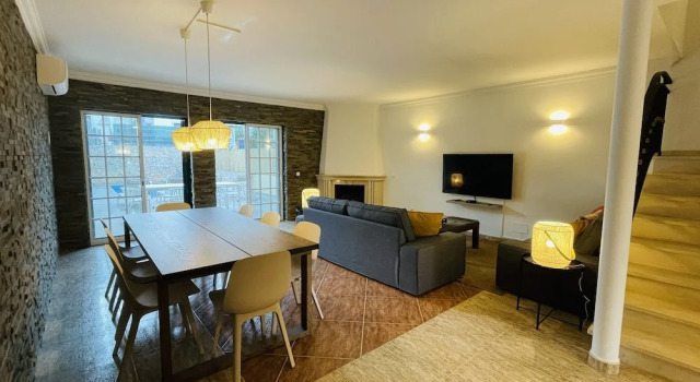 Коттедж с 3 комнатами с видом на бассейн Mosqueira - Private Pool - 8 Guests - Albufeira