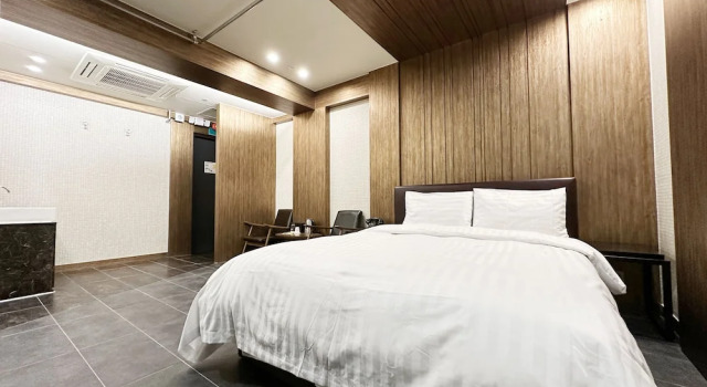 Номер Business Hip Hotel