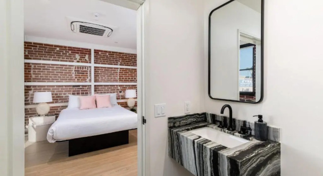Номер Standard The Brick Boutique Hotel