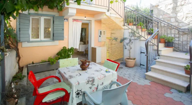 Апартаменты Apartments and Rooms Petra