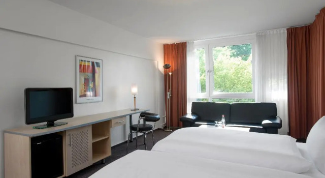 NH Berlin City West, Prenota Hotel Charlottenburg-Wilmersdorf Berlino