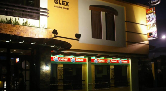 桑托斯将军城冰堡体验酒店(Ice Castle Experience Hotel General Santos), Prenota Hotel Hotel a Mindanao con parcheggio, Parcheggio