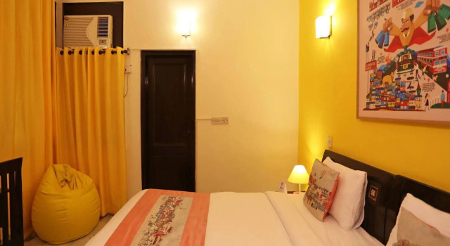 OYO Flagship Noida Spice Mall