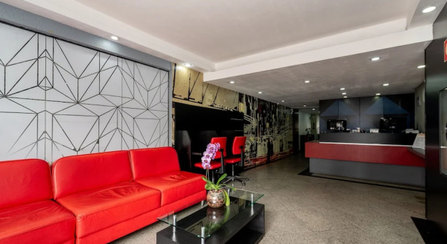 Metropolitan Flats, Забронировать Отель Отели Куритиба 4 звезды, рядом с Театр Барракан, 4*