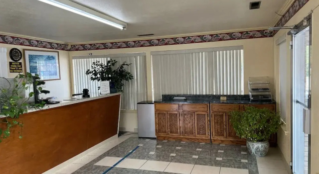 Pioneer INN, Забронировать Отель Отели Аркадельфия с парковкой, Парковка