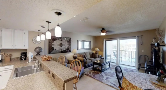Oceans 90 - 3 Br Condo