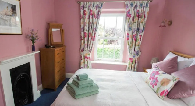 Withy Cottages