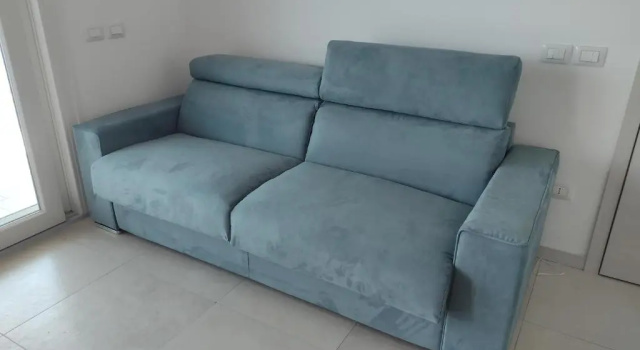 Апартаменты Bilocale in residence vista lago con piscina